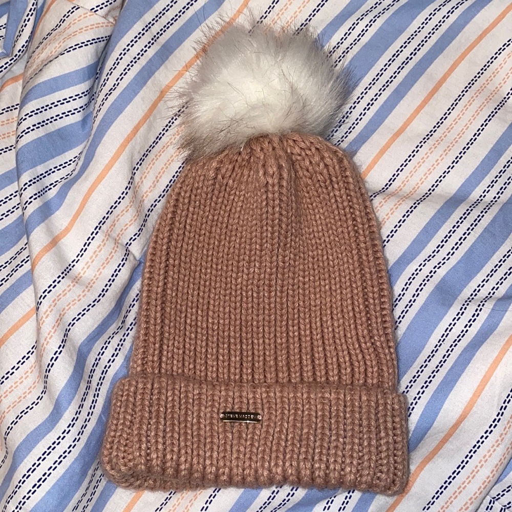 Steve Madden Beanie